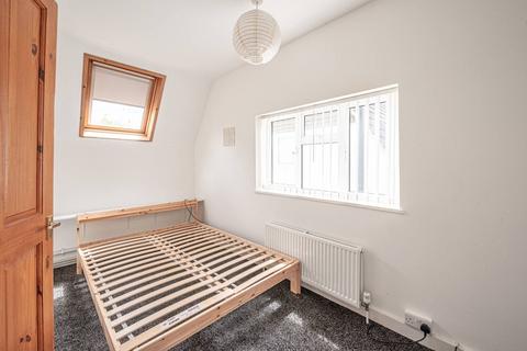 31 Whitings Road, Barnet, EN5 2QX