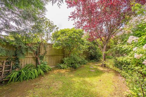 31 Whitings Road, Barnet, EN5 2QX