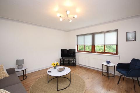 2 bedroom flat to rent, Woodend Court, Mount Vernon, Glasgow