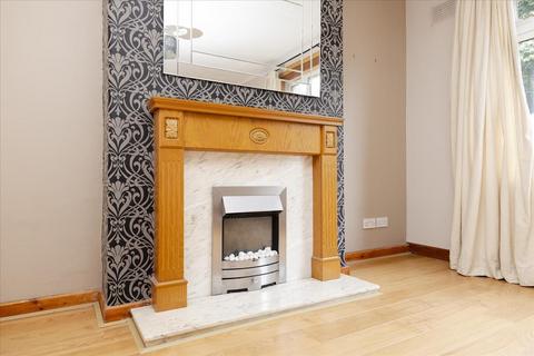 3 bedroom end of terrace house for sale, 43 Glaskhill Terrace, Penicuik, EH26
