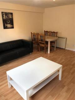 2 bedroom flat to rent, Wallace Street, Glasgow G5