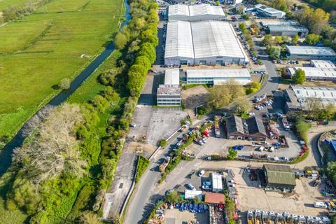 Warehouse to rent, IAC House Winnall Industrial Estate, Moorside Road, Winchester, SO23 7US