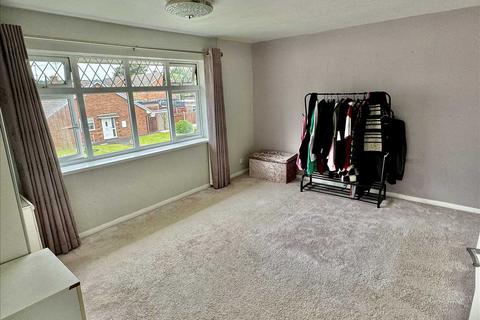 2 bedroom semi-detached house for sale, Silverton Way, Wednesfield, Wednesfield