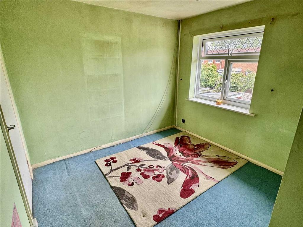 BEDROOM   2   (Rear)
