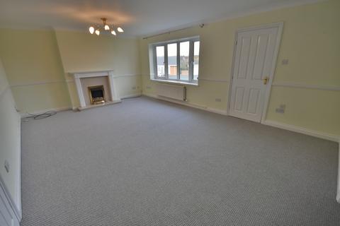 3 bedroom detached bungalow to rent, Ffordd Mailyn, Wrexham, LL13