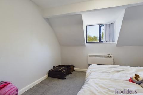 3 bedroom end of terrace house to rent, Fitzrobert Place, Egham, Surrey, TW20