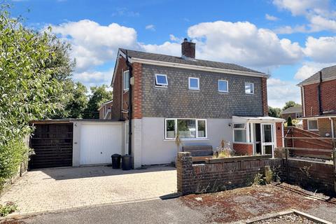 3 bedroom detached house for sale, St. Francis Close, Langley, SO45