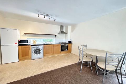 undefined, 2 The Lodge, Manygates Park, Wakefield, West Yorkshire