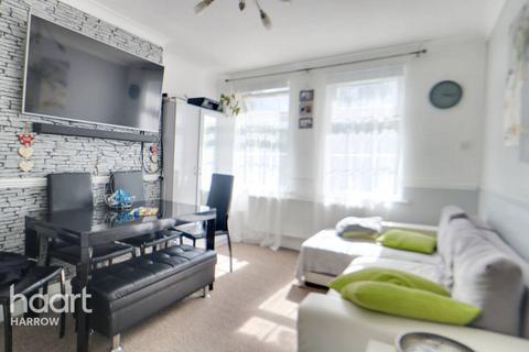 2 bedroom maisonette for sale, The Close, Harrow