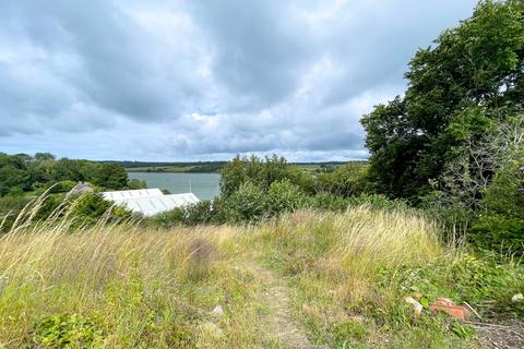 3 bedroom property with land for sale, Caernarfon Road, Y Felinheli, Gwynedd, LL56