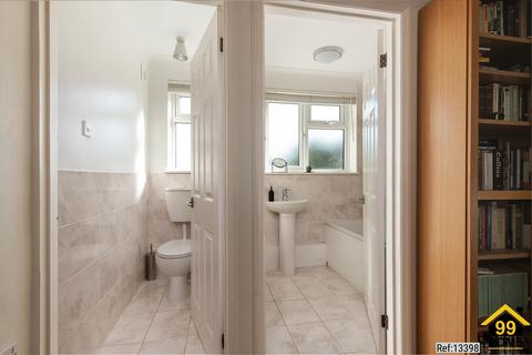 2a Second Avenue, Gillingham, ME7 2HX