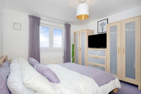 2 bedroom flat for sale, 22/7 Clovenstone Gardens, Edinburgh, EH14 3EX