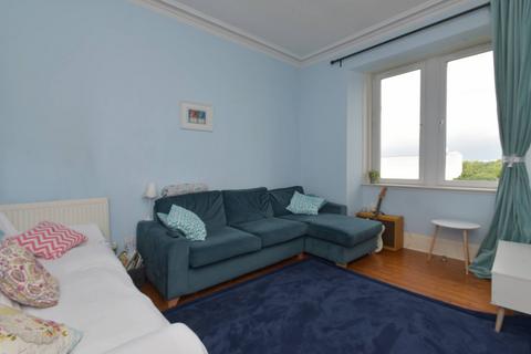 1 bedroom flat for sale, 3F1 4/7 Meadowbank Terrace, Edinburgh, EH8 7AR