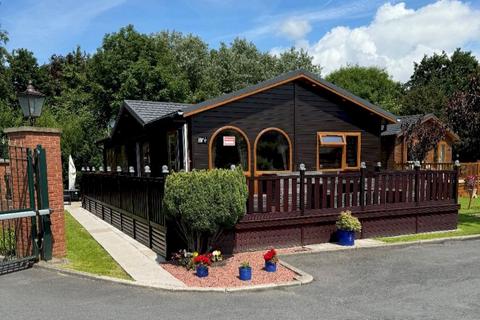 2 bedroom lodge for sale, 2 Buffalo Ridge, Moss Side FY8