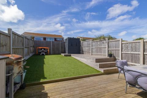 3 bedroom terraced house for sale, Staplehurst Gardens, Margate, CT9