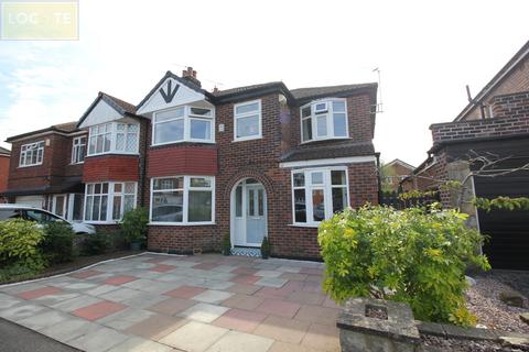 5 bedroom semi-detached house for sale, Lowood Avenue, Davyhulme
