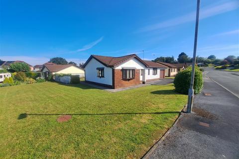 3 bedroom detached bungalow for sale, Woodlands Park, Betws, Ammanford, SA18