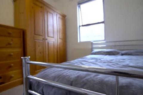 4 bedroom house share to rent, Parsonage Road