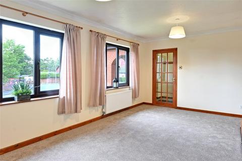 3 bedroom bungalow for sale, Meadow Rise, Crossgates, Llandrindod Wells, LD1