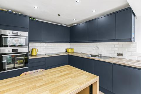 53 Ferndale Road, London, SE25 4QR