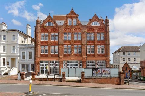 3 bedroom penthouse for sale, The Carriage House, Tunbridge Wells TN1