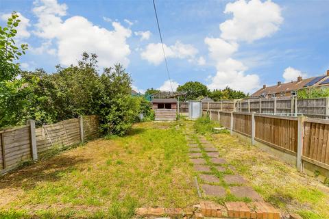 3 bedroom terraced house for sale, Methersgate, Basildon, Essex