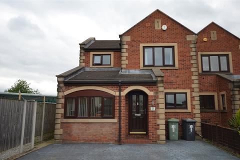 3 bedroom semi-detached house for sale, Garforth Court, Mirfield, West Yorkshire, WF14