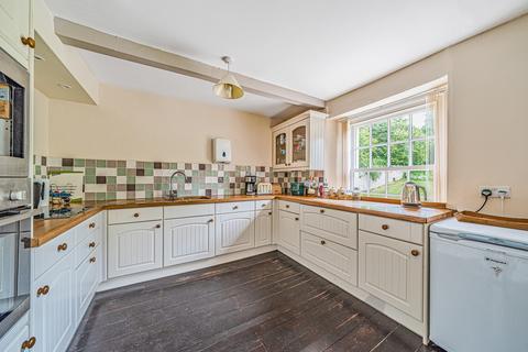 Townhouse for sale, Priory Hill, Brecon, Powys.