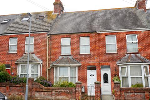 3 bedroom semi-detached house to rent, Kings Road, Weymouth DT3