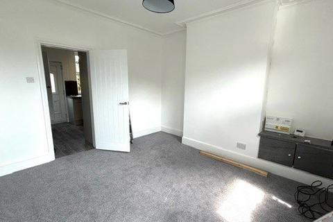 3 bedroom terraced house to rent, Mill Road, Ecclesfield, Sheffield, South Yorkshire, S35