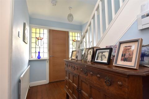 3 bedroom semi-detached house for sale, Selby Road, Leeds, West Yorkshire