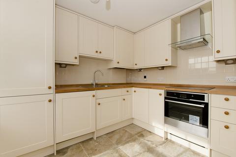 3 bedroom maisonette for sale, Camden Road, London