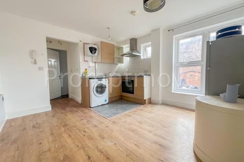 2 bedroom flat to rent, King Street Luton LU1 2DP