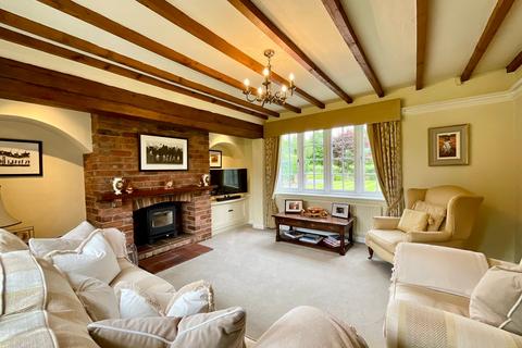 37 Barlaston Old Road, Stoke-on-trent, ST4 8HD