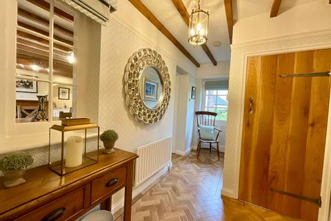 37 Barlaston Old Road, Stoke-on-trent, ST4 8HD