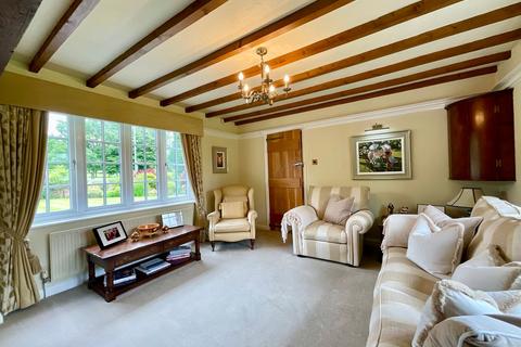 37 Barlaston Old Road, Stoke-on-trent, ST4 8HD