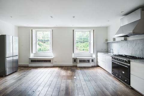 6 bedroom end of terrace house to rent, Northampton Park, Canonbury, Islington, London