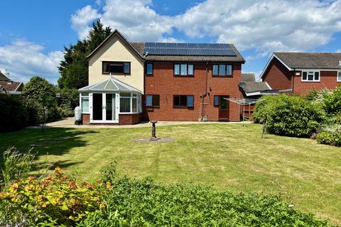 6 bedroom detached house for sale, Brickmakers Court, Trimley St. Martin, IP11