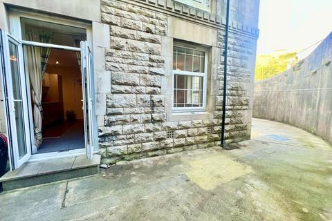 1 bedroom flat for sale, 3 Fortuneswell, Portland DT5