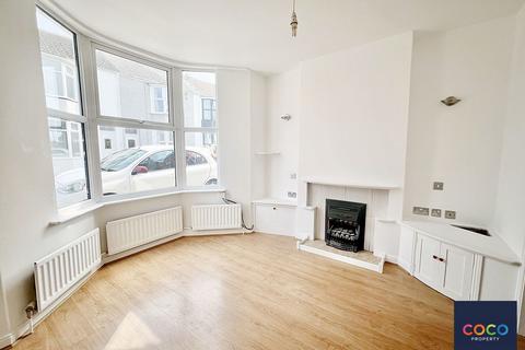 3 bedroom end of terrace house for sale, Victoria Road, Portland DT5