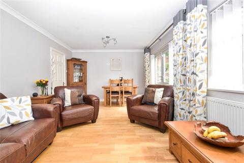 24 Avenue Road, Bexleyheath, DA7 4ER