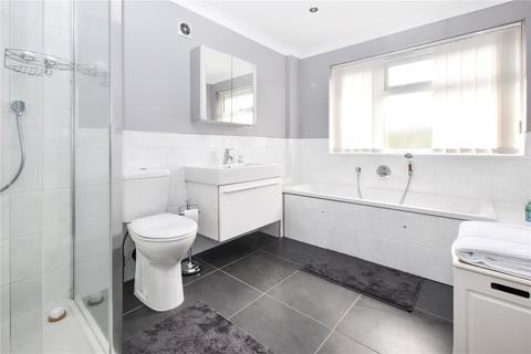24 Avenue Road, Bexleyheath, DA7 4ER
