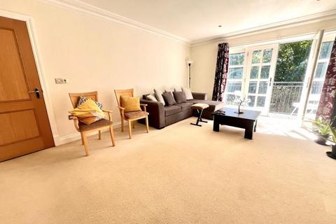 2 bedroom apartment to rent, Sunningdale