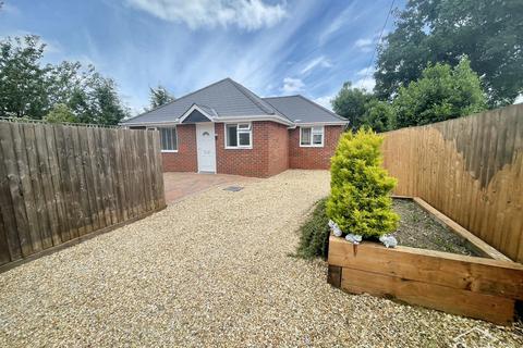 15a Castleton Avenue, Bournemouth, BH10 7HW