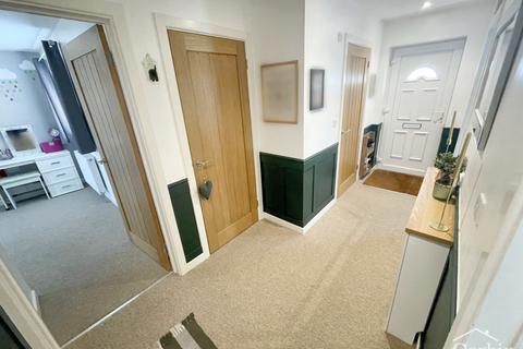 15a Castleton Avenue, Bournemouth, BH10 7HW