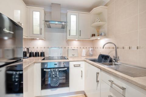 1 bedroom apartment for sale, Binfield, Bracknell RG42