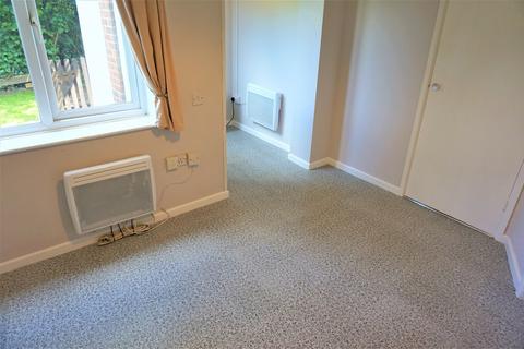 1 bedroom ground floor maisonette for sale, Durley Crescent, Totton SO40
