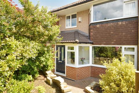 3 bedroom semi-detached house for sale, Moseley Wood Bank, Cookridge, Leeds