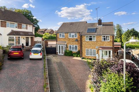 3 bedroom semi-detached house for sale, Bracondale Avenue, Istead Rise, DA13