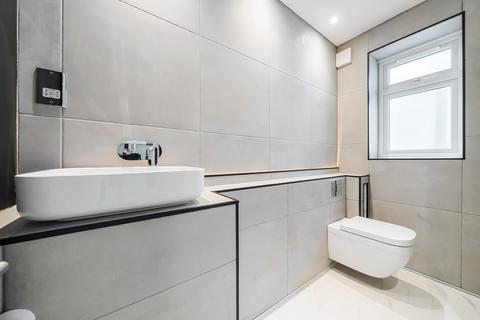 98 Radnor Avenue, Welling, DA16 2BY